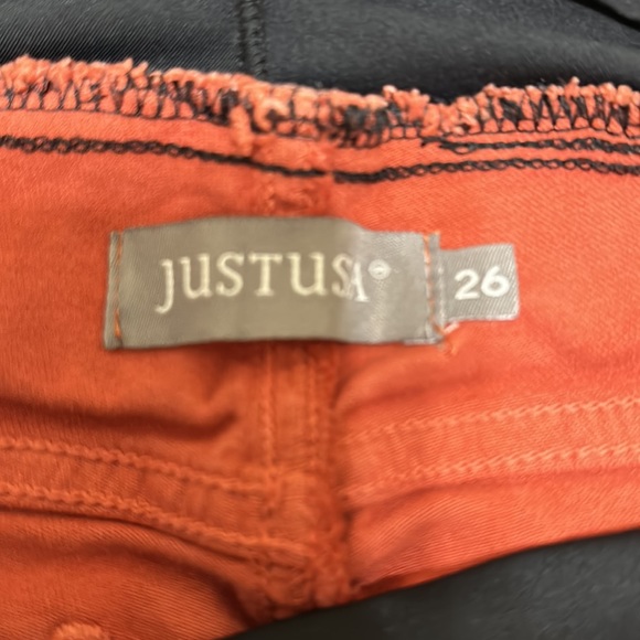 Just USA maternity jeans - size 26 - Picture 4 of 9